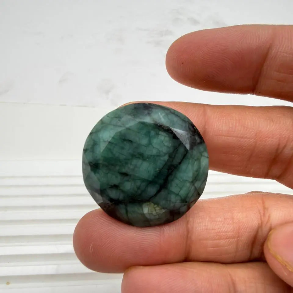 AA+ Quality ROUND MIXED NATURAL EMERALD, GREEN COLORED, INDIAN GEMSTONE, WEIGHT 92.75 CTS